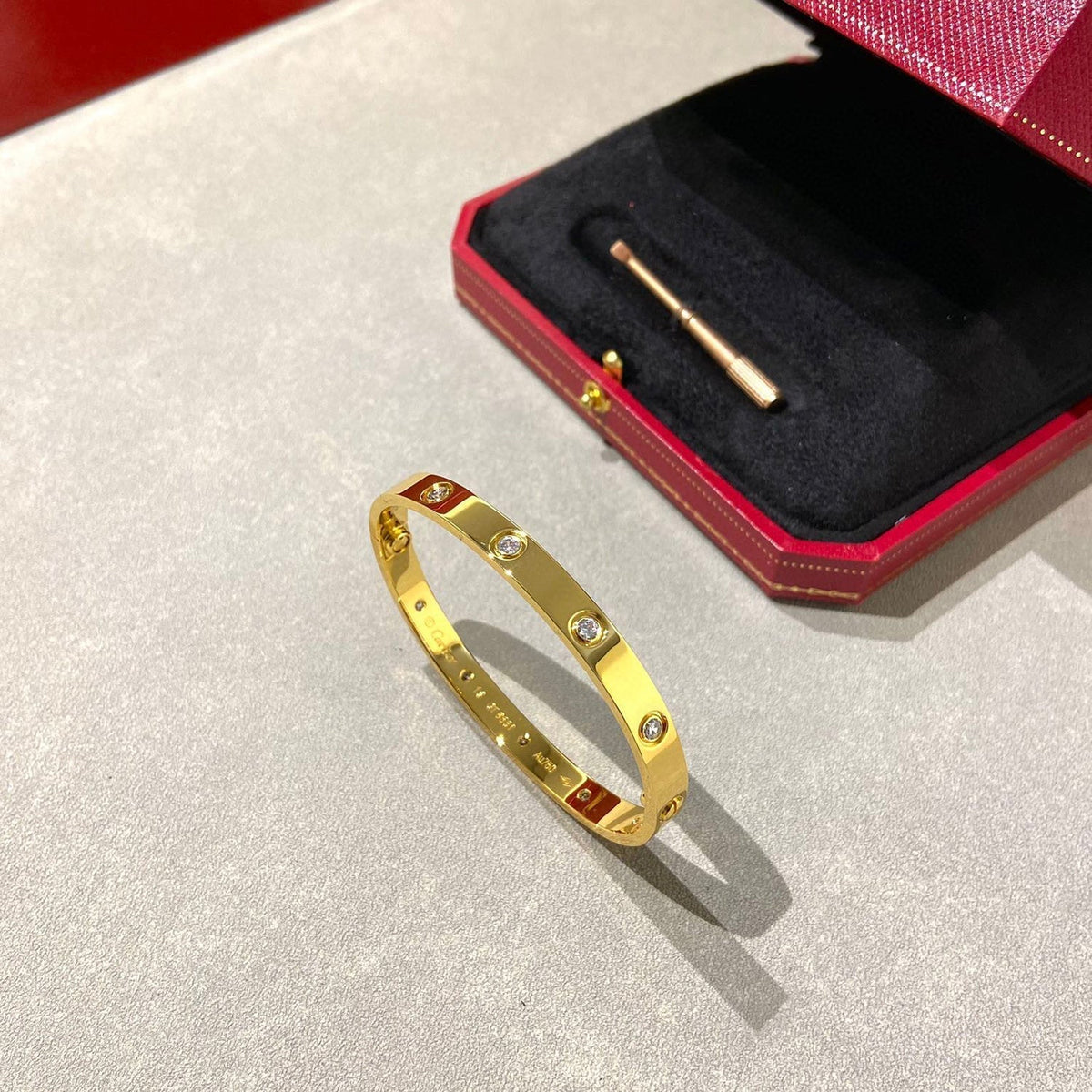[Rose Tomorrow]LOVE BRACELET 6.1MM 10 DIAMONDS