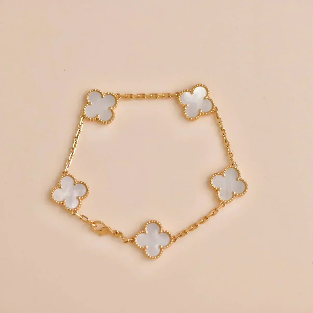 [Rose Tomorrow]CLOVER WHITE PEARL MOP 5 MOTIF BRACELET COLLECTION